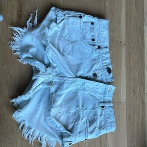 One teaspoon light wash bandits